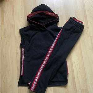 Kids tracksuit